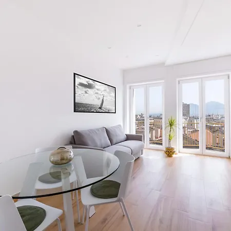 At Twenty-one - New Exclusive Panoramic Views! Apartment *