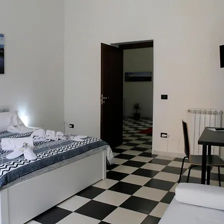 Apartamento Mb Intera Casa Nápoles