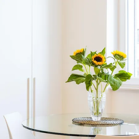 New Apt In The Heart Of Naples-Attwenty-One Coral