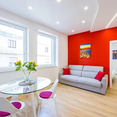 New Apt In The Heart Of Naples-Attwenty-One Coral Apartment