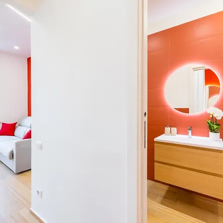 New Apt In The Heart Of Naples-Attwenty-One Coral Apartment *