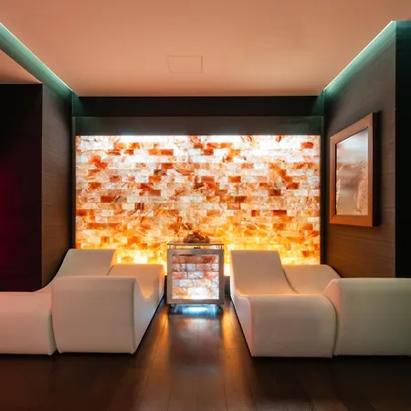 Romeo 5* Napoli