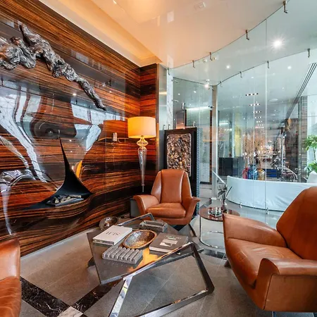 Hotel Romeo 5*