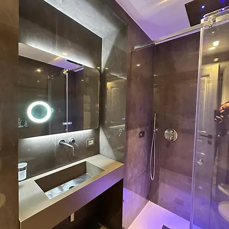 Caruso Place Boutique & Wellness Hotel 4*