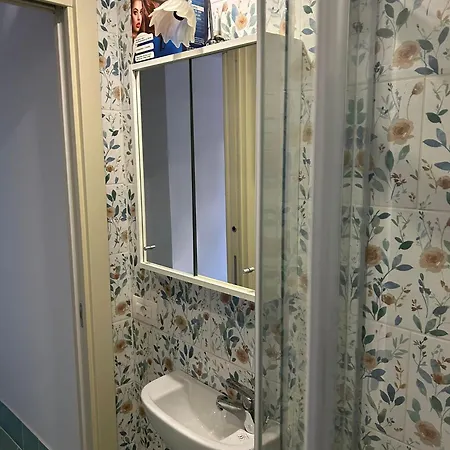 La Yucca Apartment