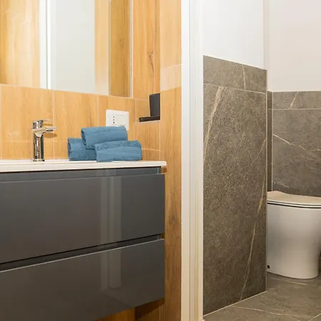 Don Lope Suite-piazza Del Plebiscito Apartment *