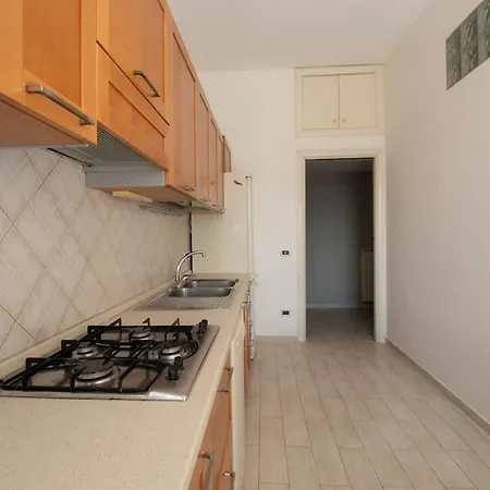 Apartment Nest Near Metrostop *