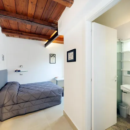 Il Tesoro Smart & Hotel Nápoles