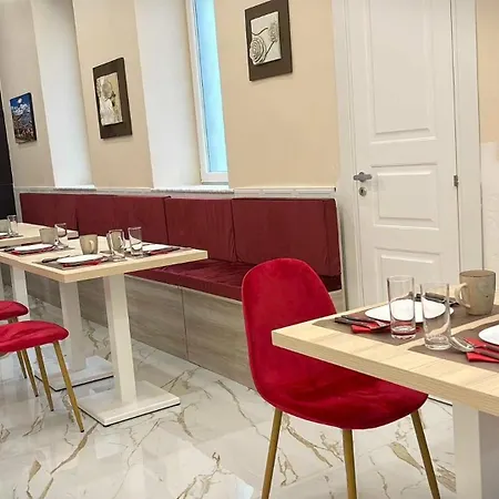 Auroom Hotel