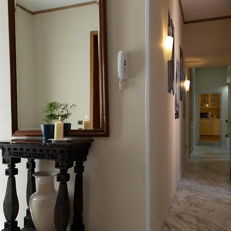 Toledo's House * Naples