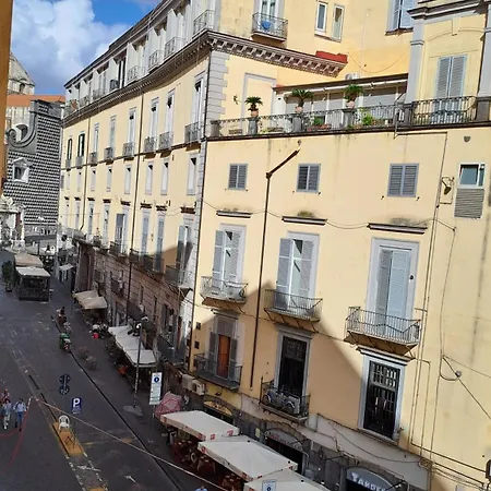 Trinita' Maggiore Home/ Historic Center Apartment *