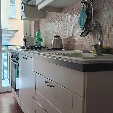 Trinita' Maggiore Home/ Historic Center * Naples