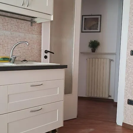 Apartment Trinita' Maggiore Home/ Historic Center
