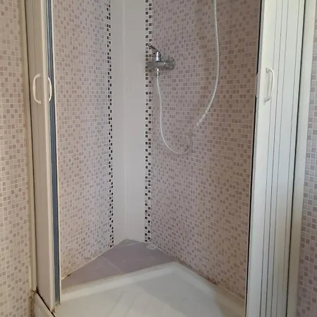 Trinita' Maggiore Home/ Historic Center Apartment *