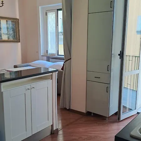 Trinita' Maggiore Home/ Historic Center Apartment Naples