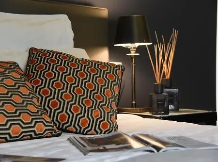 Hotel Boutique Metro 900