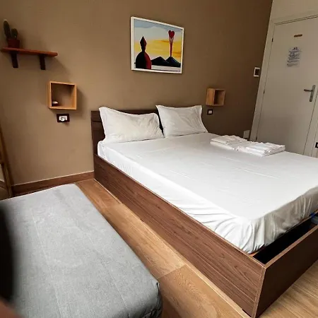 Vespucci Guest house *