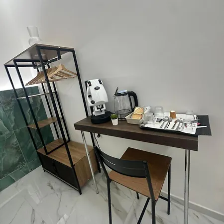 Emerald Неаполь