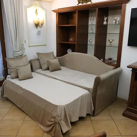 La Bella Di Adriana Holiday home