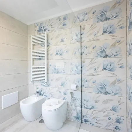 Apartment Maison Emanuele Double Naples
