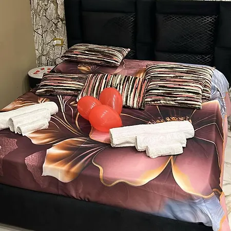 Apartment Luxury House Tina *