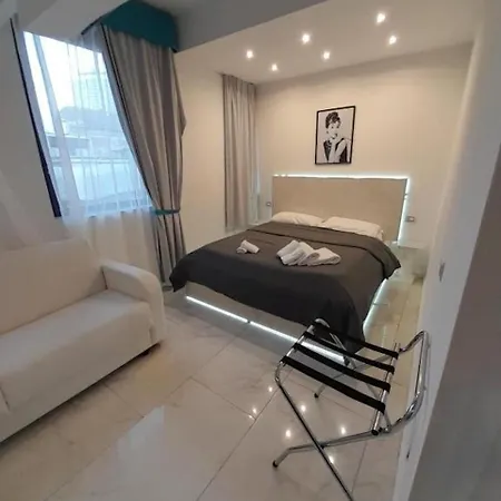 Apartmanhotel Tiffany & Babylon Luxury Nápoly