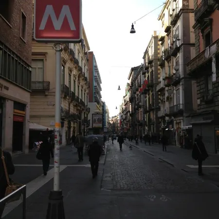 Sleep Toledo - Self Check-in Affittacamere Napoli