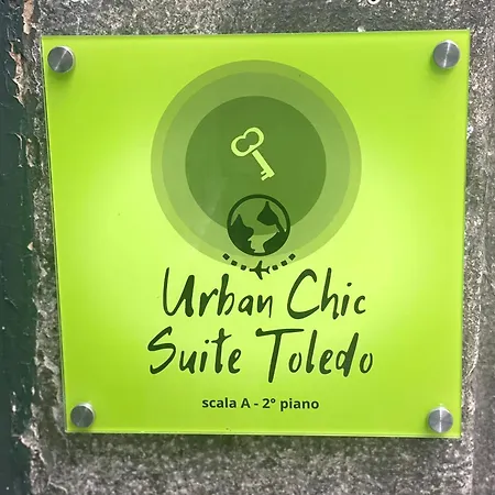 Urban Chic Toledo נאפולי
