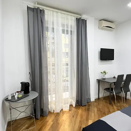 Dream House Apartment *