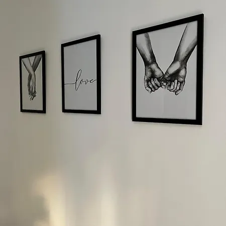 Dream House Apartment