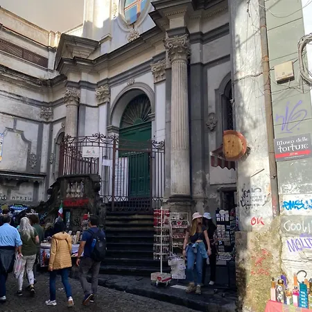 Civico 22 Silvestre * Naples
