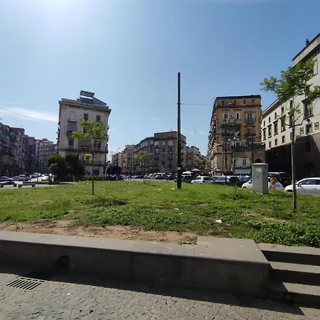 Na' Stanza In Piazza Appartamento Napoli