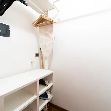 Spanish Quarters - Just Steps From Toledo Metro!!