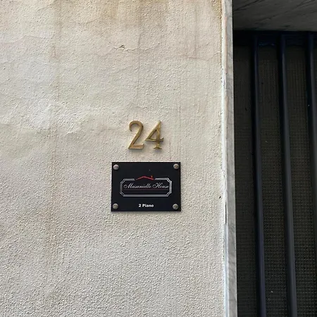Masaniellohouse Nyaraló