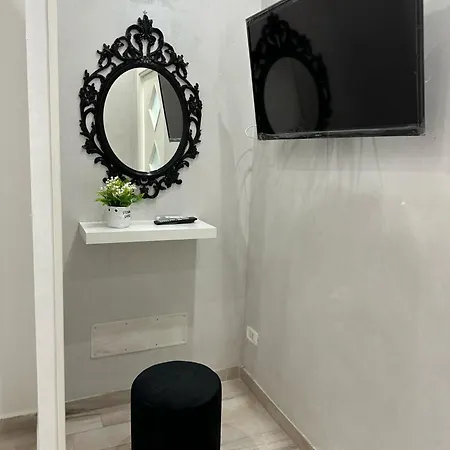Un Passo Da Dante Napoli