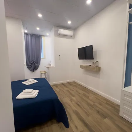 Guest house Aura *