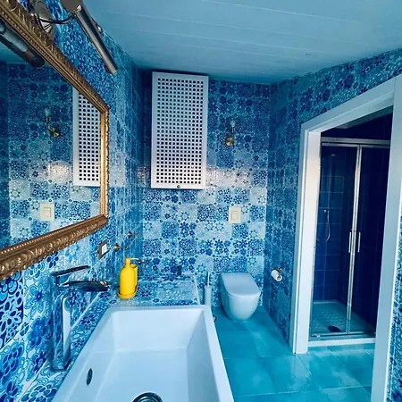 Lovolcano Aparthotel Naples