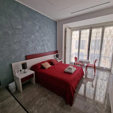 Bed & Breakfast Galleria Umberto I *
