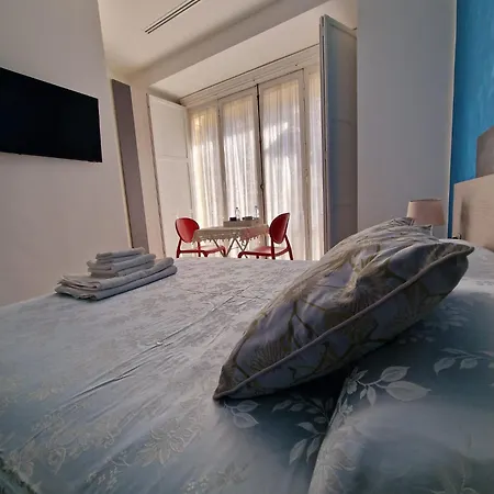Bed & Breakfast Galleria Umberto I *