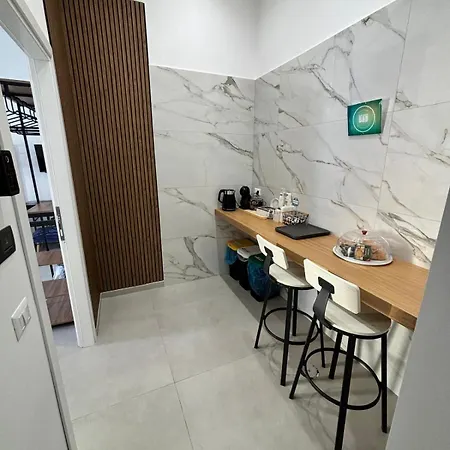 Bed & Breakfast Cuore Urbano Montesanto Naples