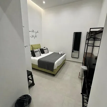 Cuore Urbano Montesanto Bed & Breakfast *