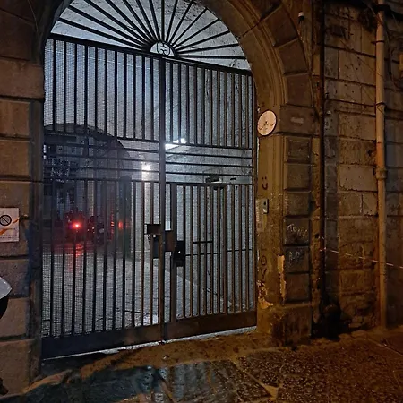 Apartment Rione Sanita House - Borghesia Naples