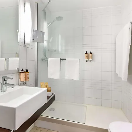 Mercure Centro Angioino 4*