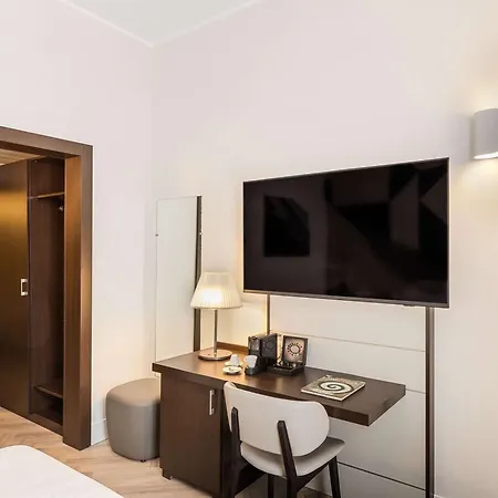 Mercure Centro Angioino Szálloda 4*