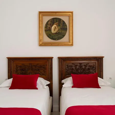 Chiaia Luxury Naples