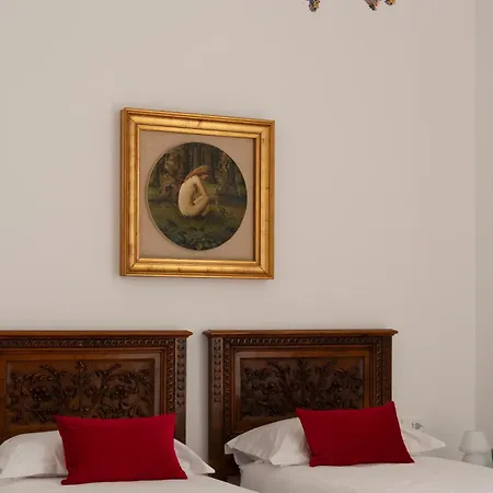 Apartment Chiaia Luxury Naples