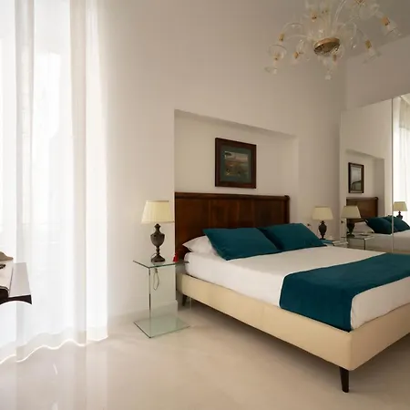 Chiaia Luxury * Naples