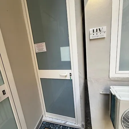 Valentino Caracciolo 105 *