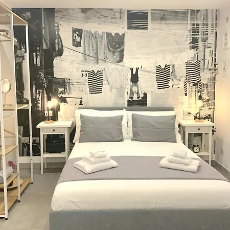 Casa E Bottega 41 *