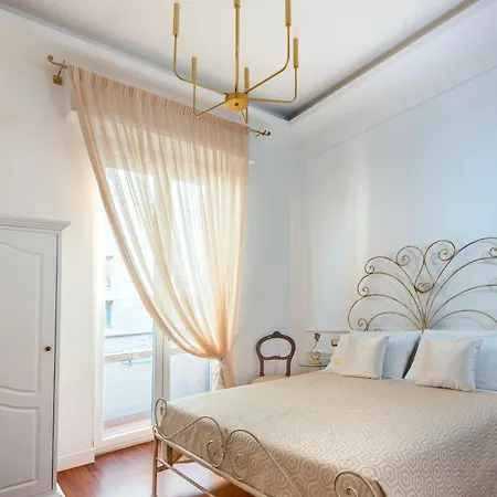 Bed and breakfast Residenza Borbonica Nápoles